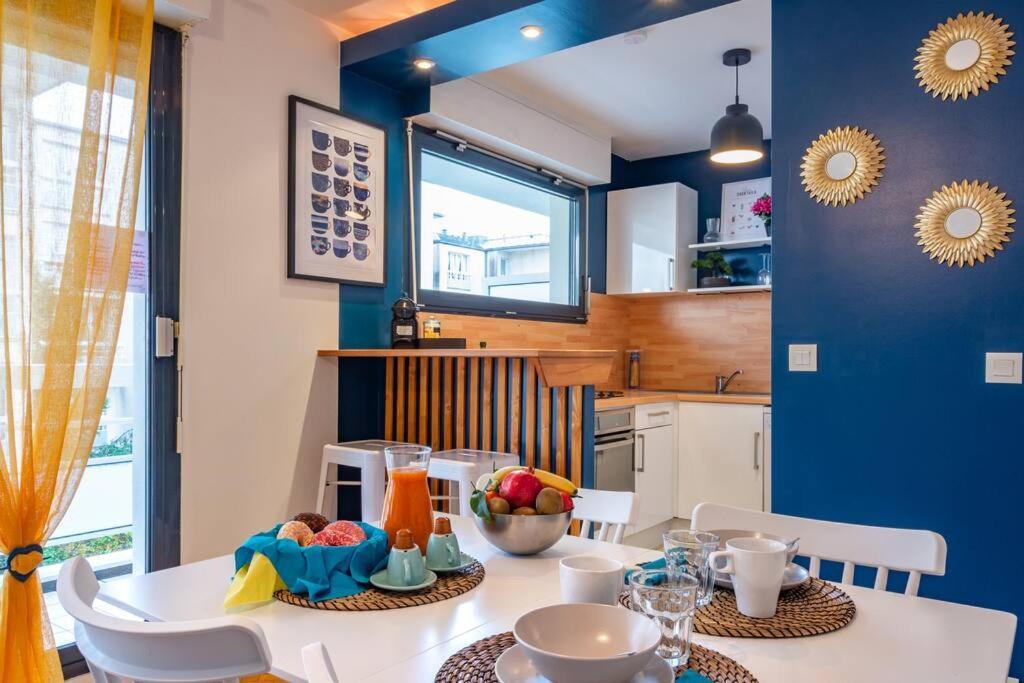 Apartment Artemis By Kleidos -10 Min Des Jardins Du Chateau De Versailles Avec Parking Le Chesnay (Yvelines)