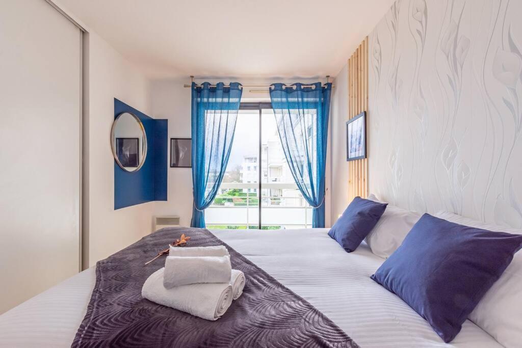 Apartment Artemis By Kleidos -10 Min Des Jardins Du Chateau De Versailles Avec Parking