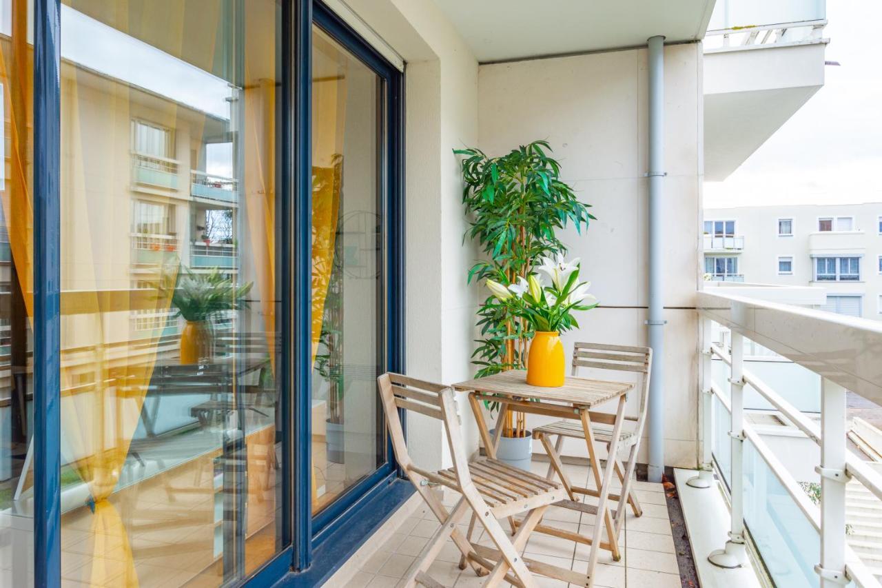 Apartment Artemis By Kleidos -10 Min Des Jardins Du Chateau De Versailles Avec Parking Le Chesnay (Yvelines)